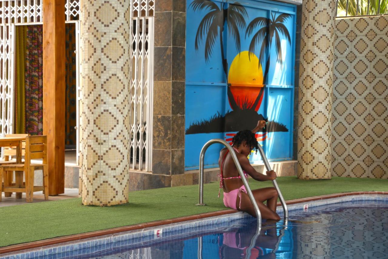 Grand Star Hotel North Legon Εξωτερικό φωτογραφία